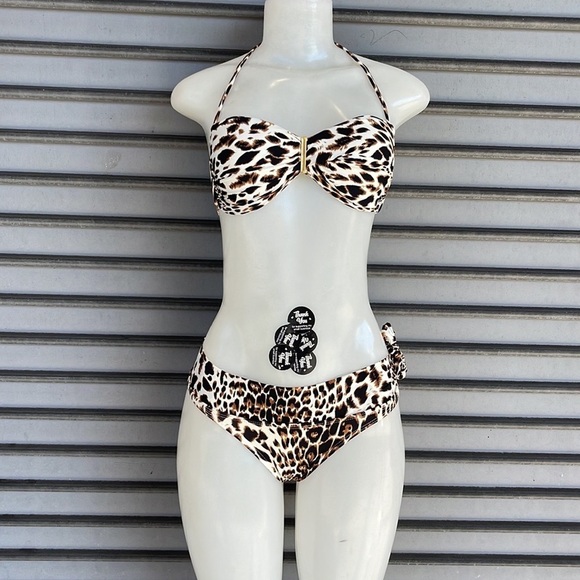 Leopard Print Bikini - Picture 3 of 12